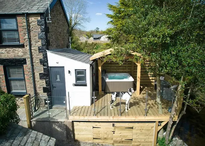 Luxurious Cottage With Hot Tub, Lake District