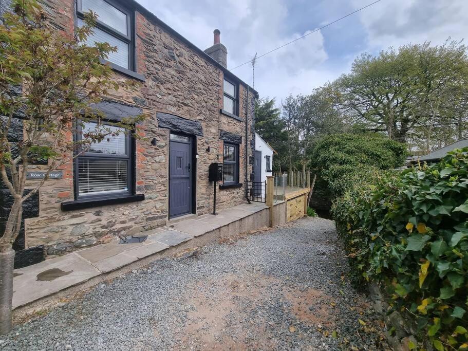 Luxurious With Hot Tub, District Holiday home Duddon