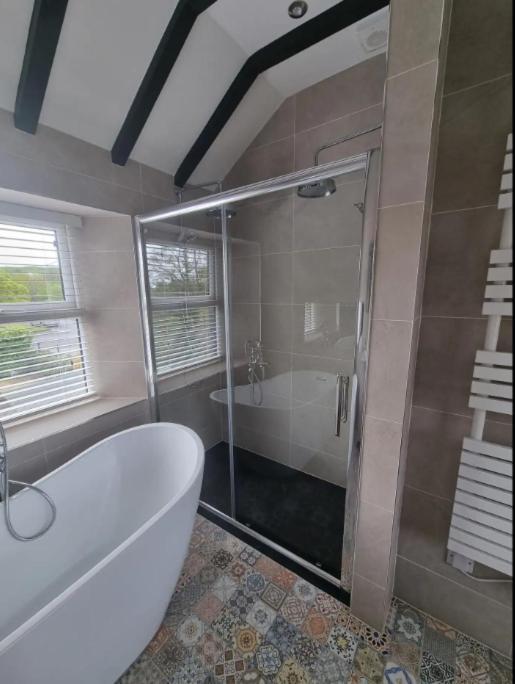 Holiday home Luxurious With Hot Tub, District Duddon