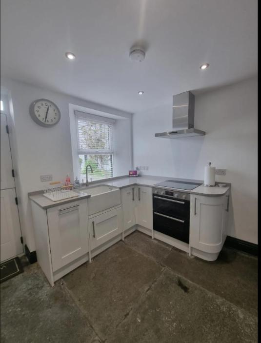 Luxurious With Hot Tub, District