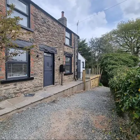 Luxurious Cottage With Hot Tub, Lake District Duddon Exterior photo